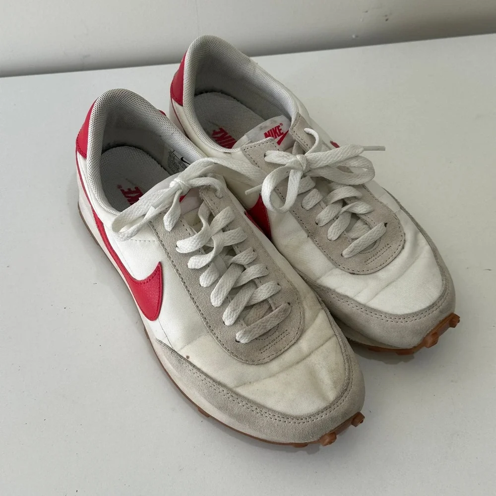 Nike Waffle Trainer 2 Retro Running‎ Shoes White Red Suede Mens Size 7 Womens